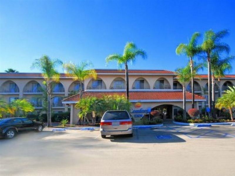 Comfort Inn Escondido San Diego North County Zewnętrze zdjęcie